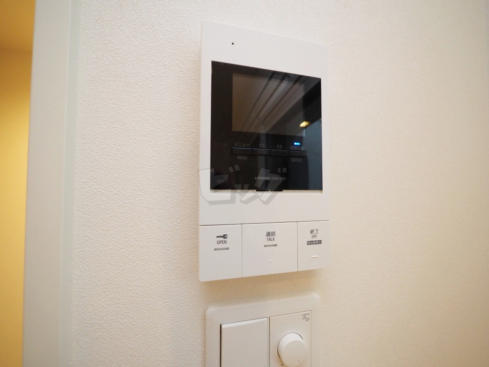 インターホン