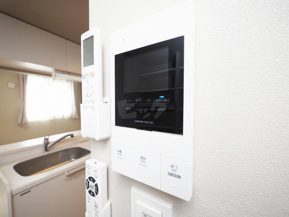 インターホン