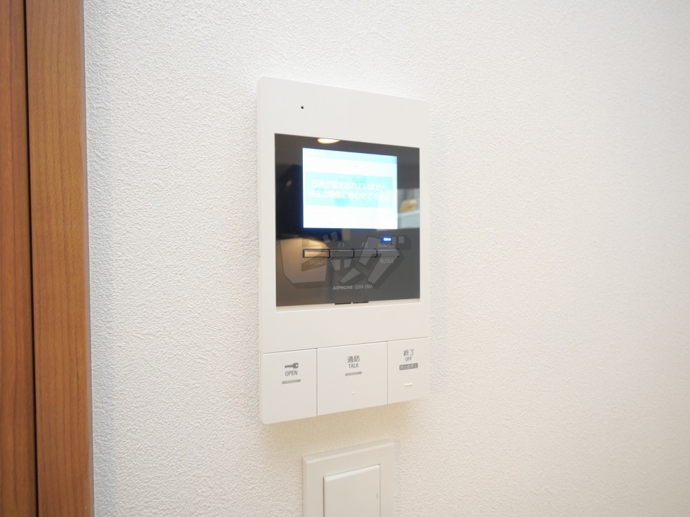 インターホン