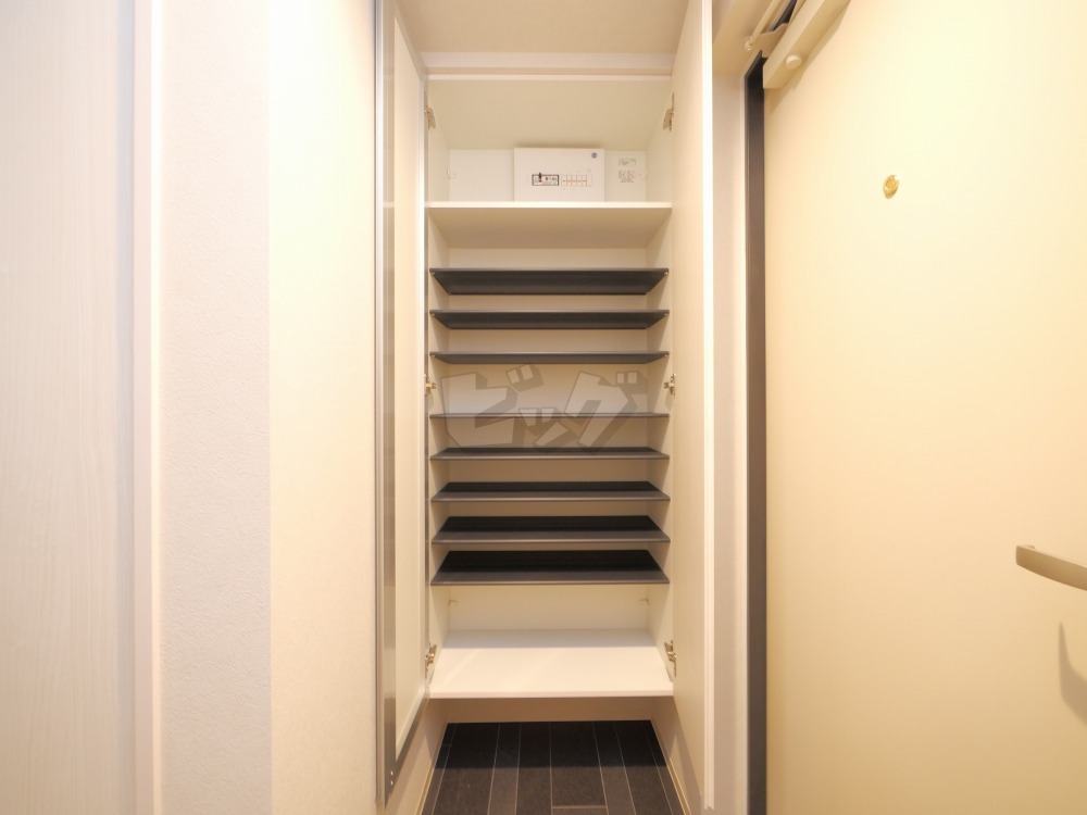 玄関収納