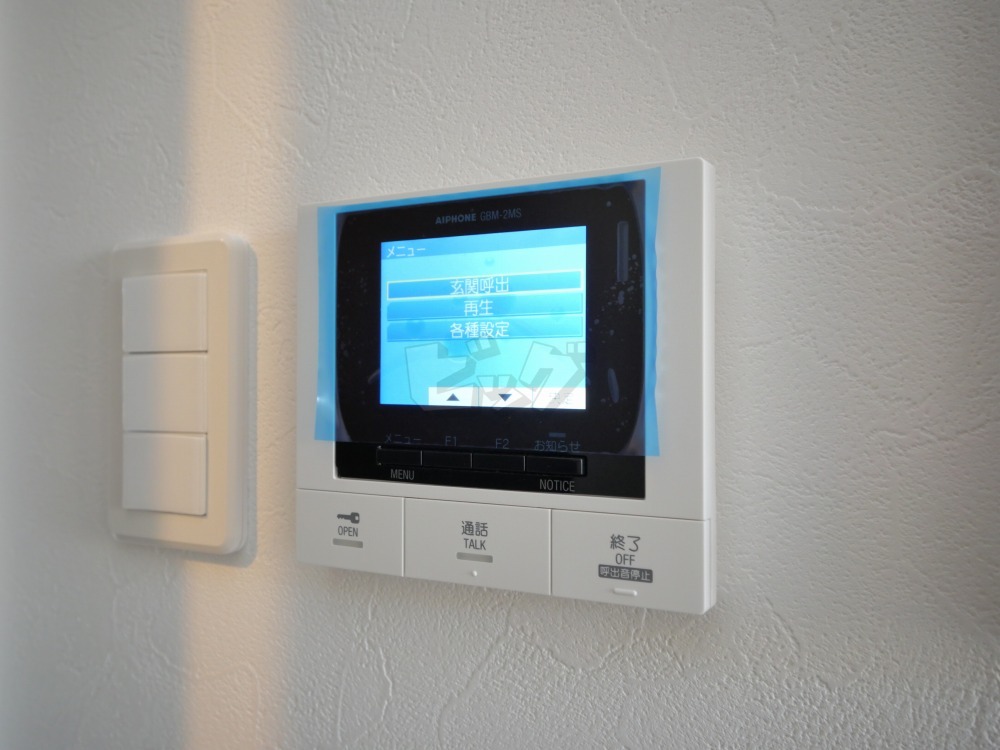 インターホン