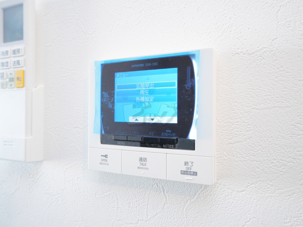 インターホン