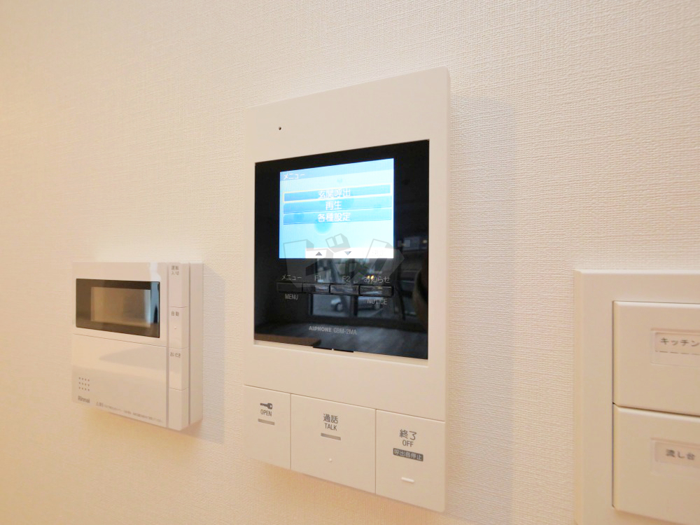 インターホン