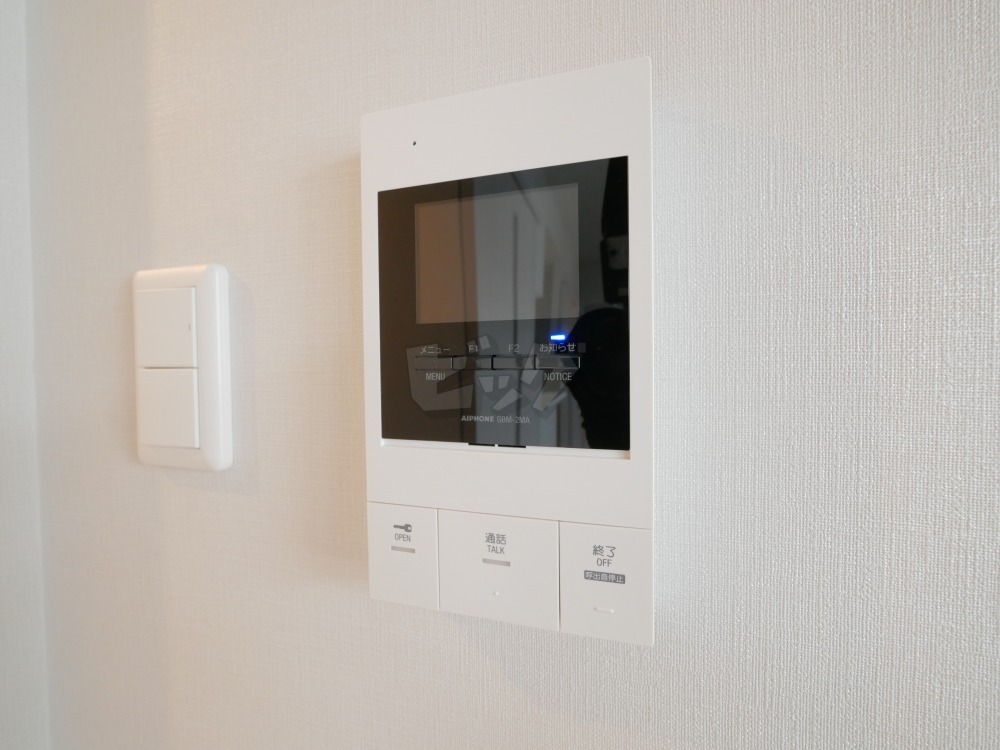 インターホン