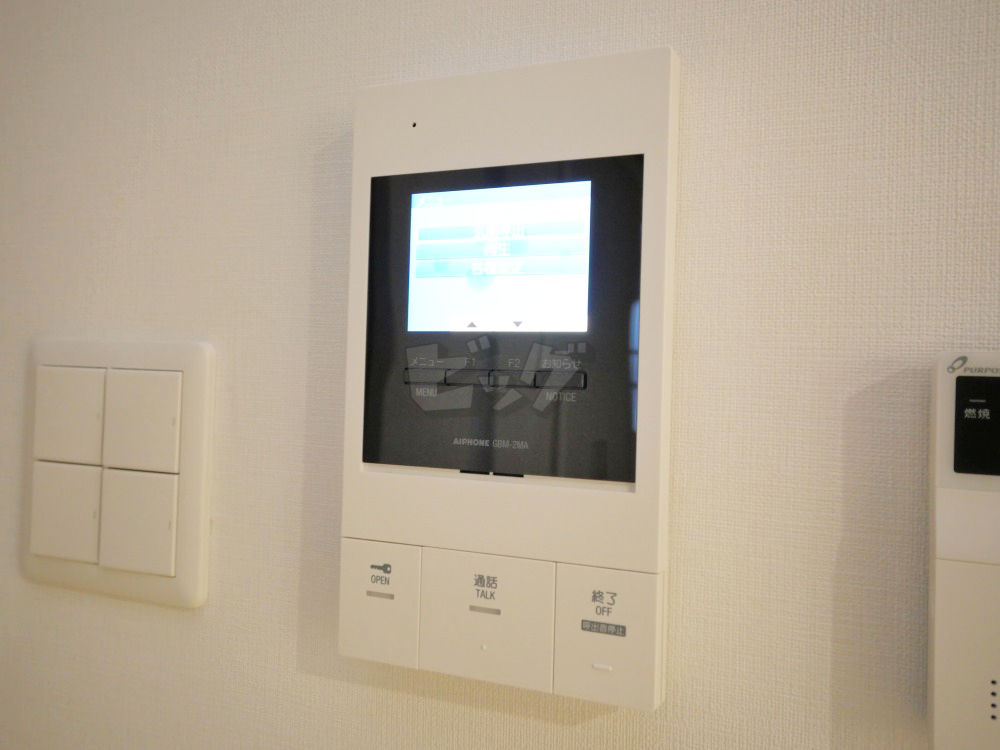 インターホン