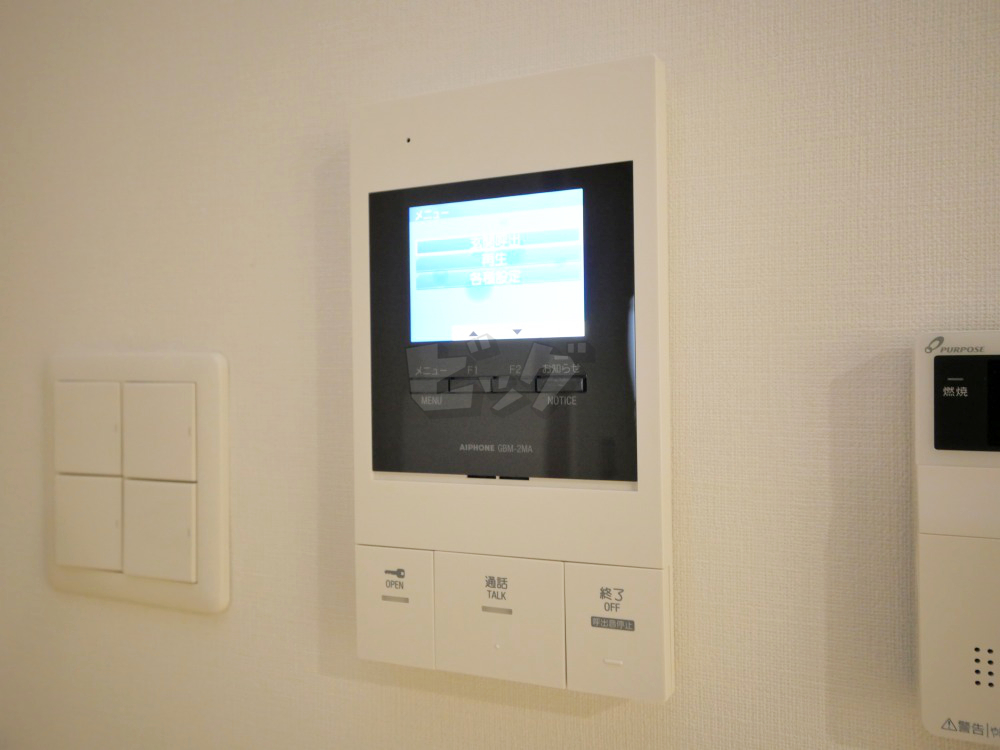 インターホン