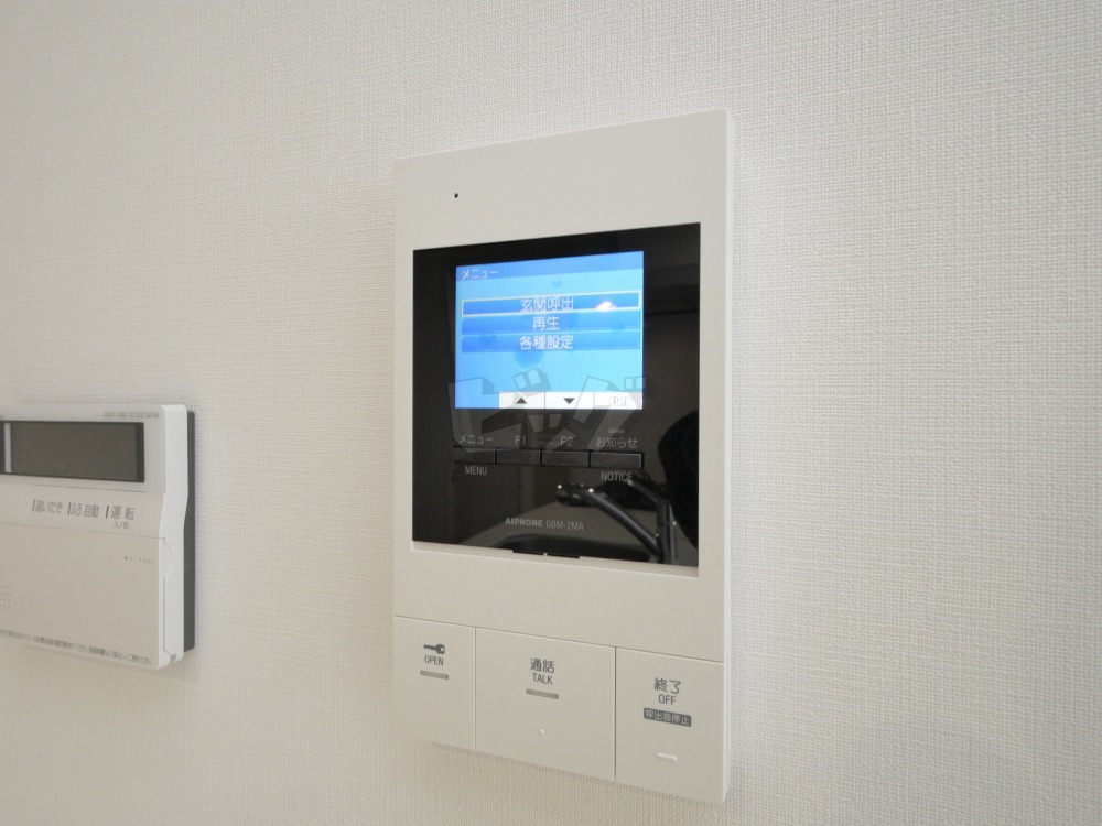 インターホン