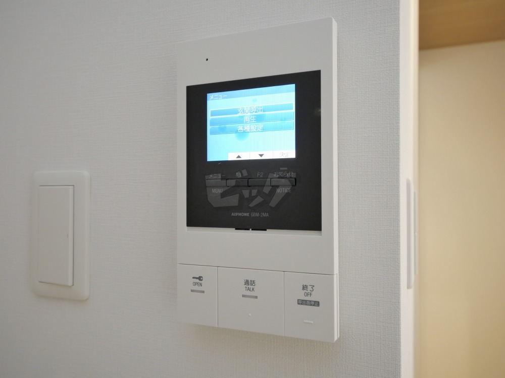 インターホン