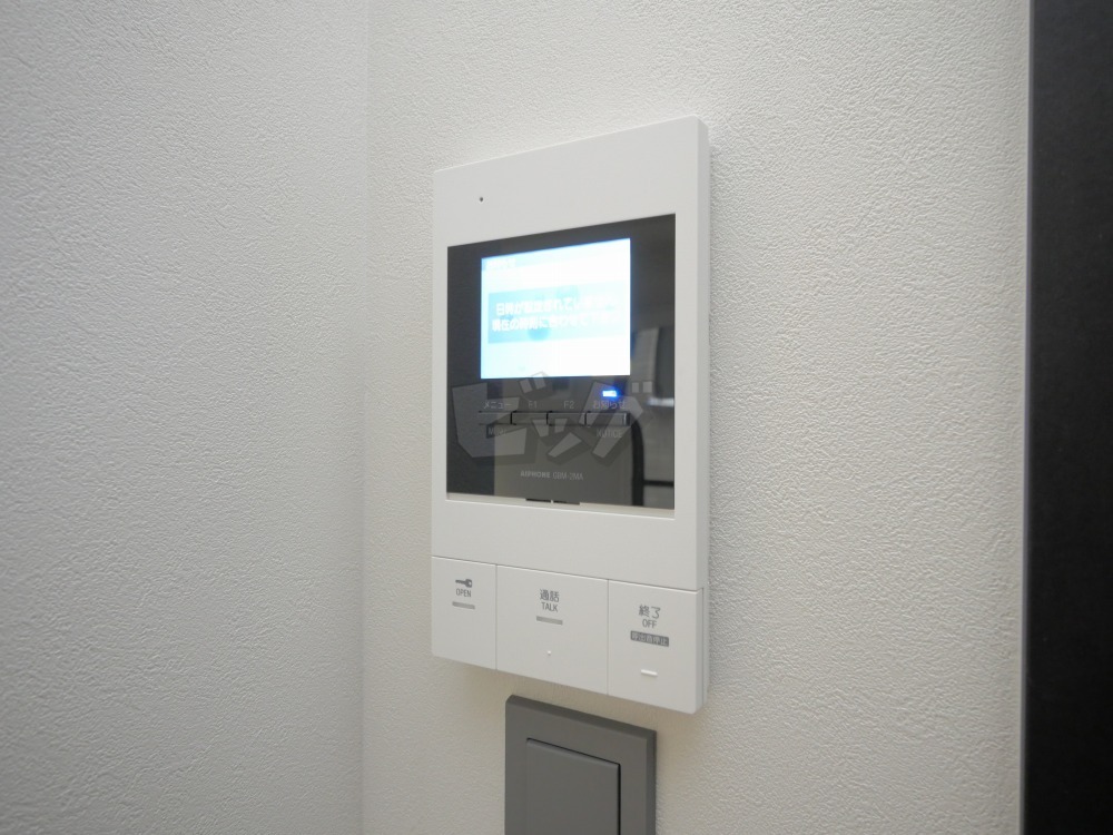 インターホン