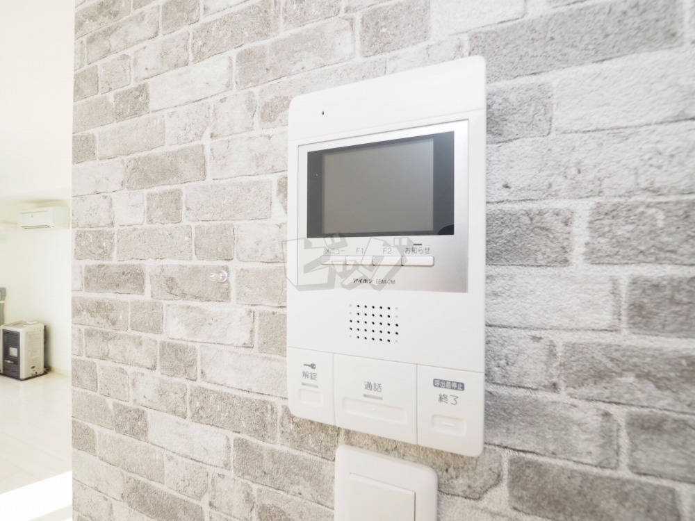 インターホン