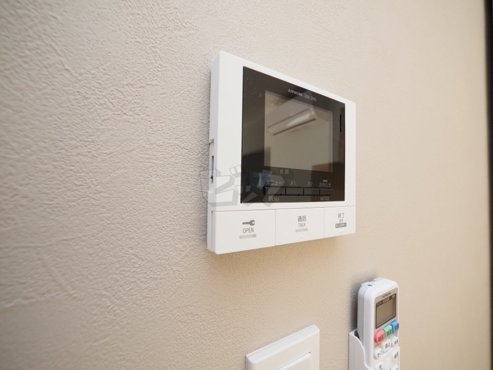 インターホン