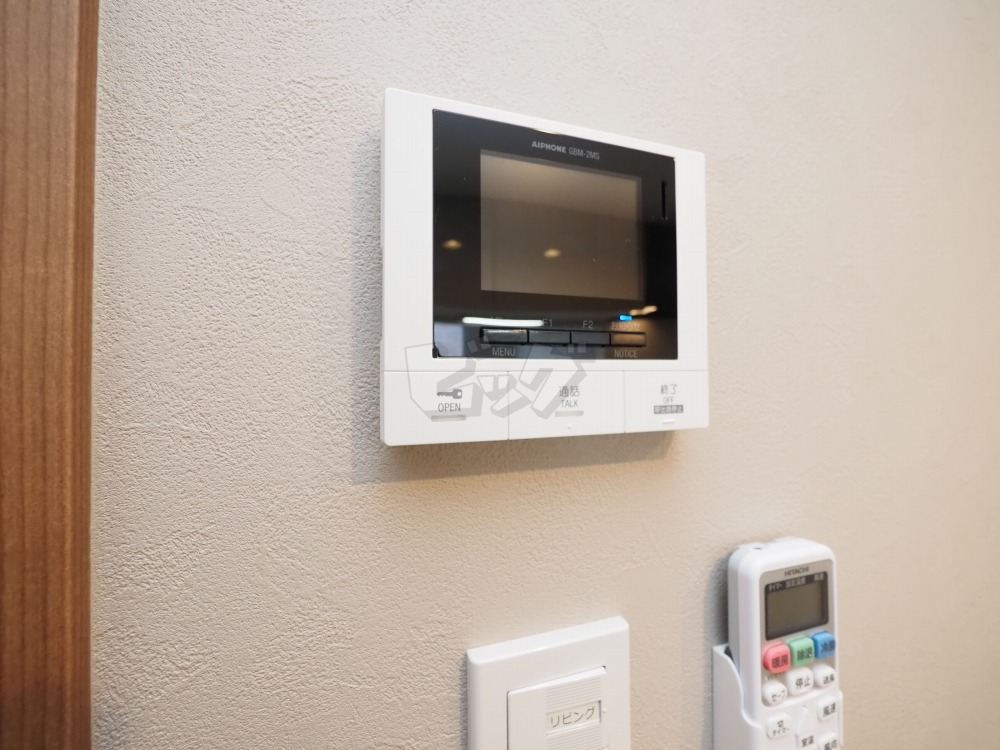 インターホン