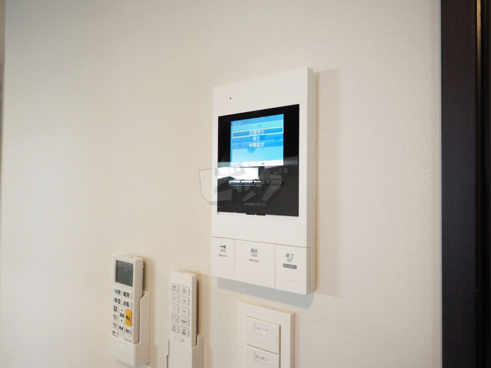 インターホン