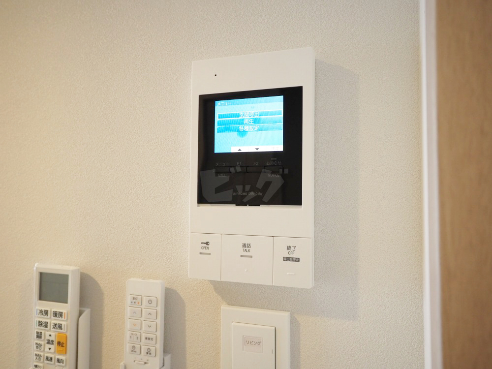 インターホン