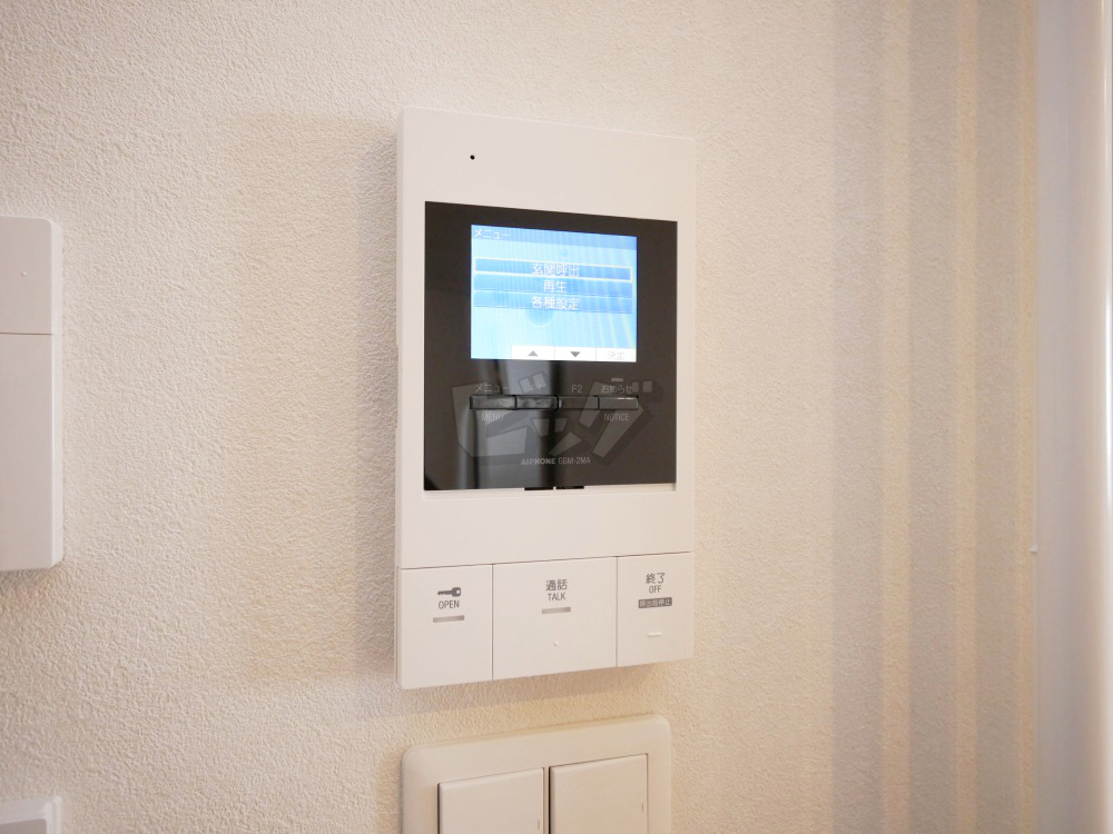 インターホン