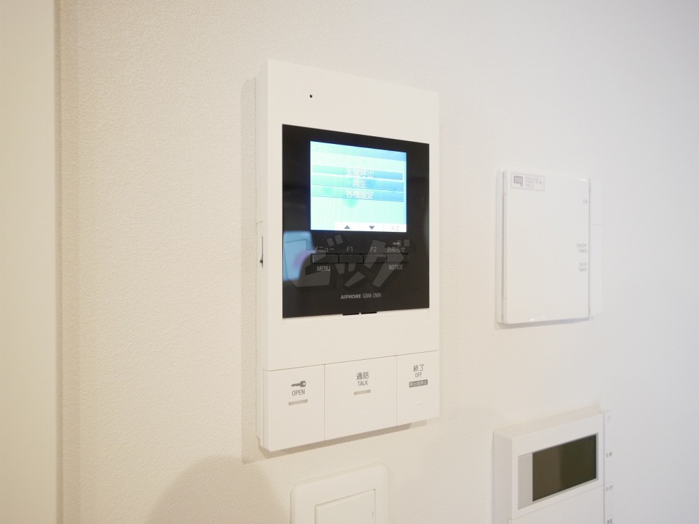 インターホン