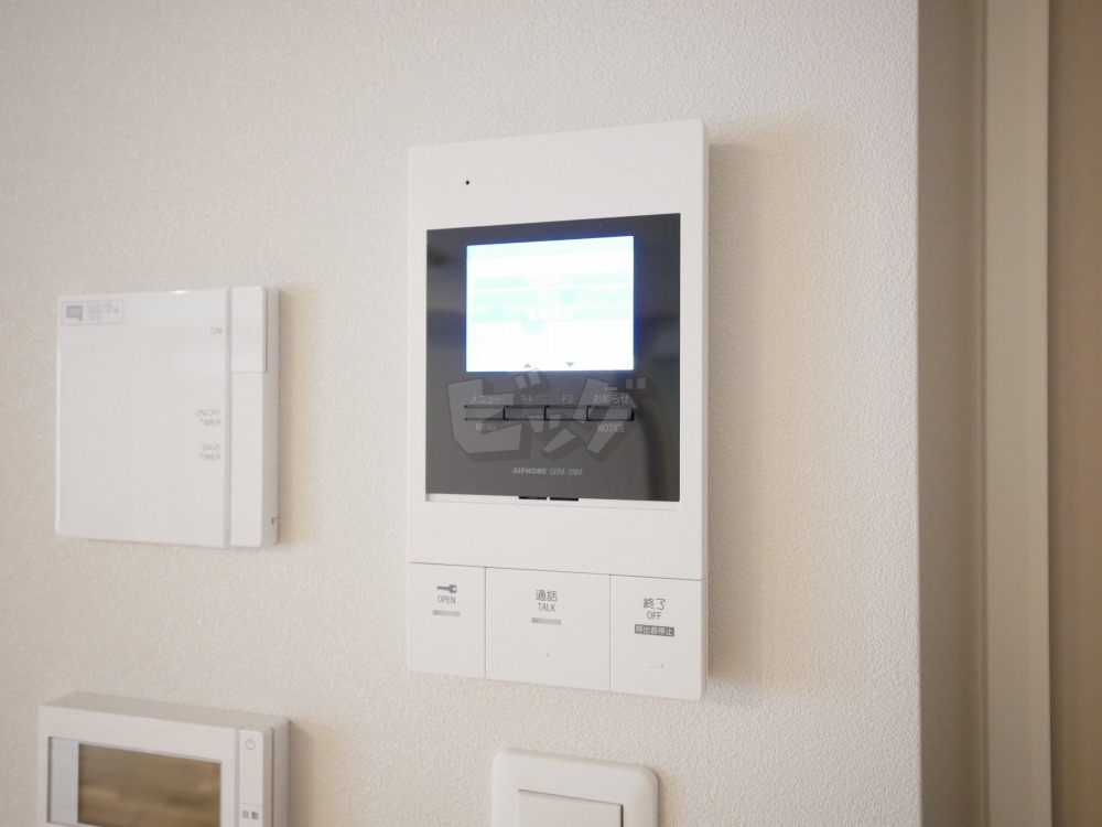 インターホン