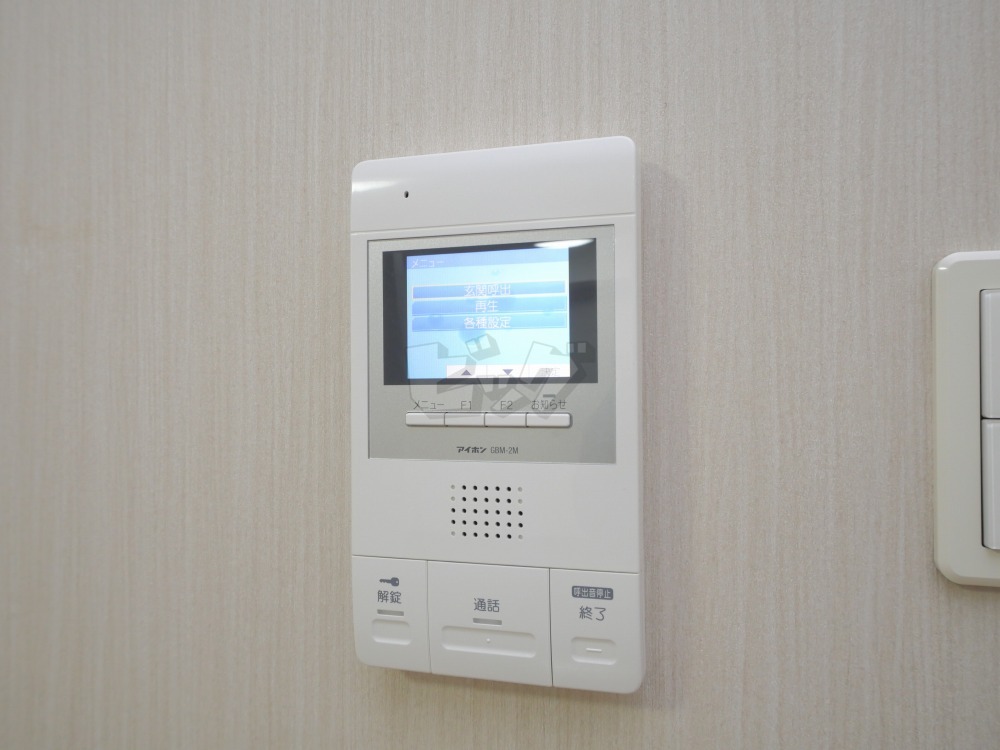 インターホン