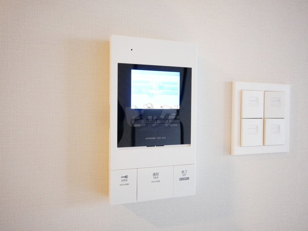インターホン