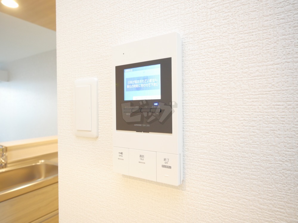 インターホン