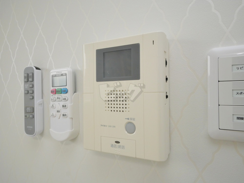 インターホン
