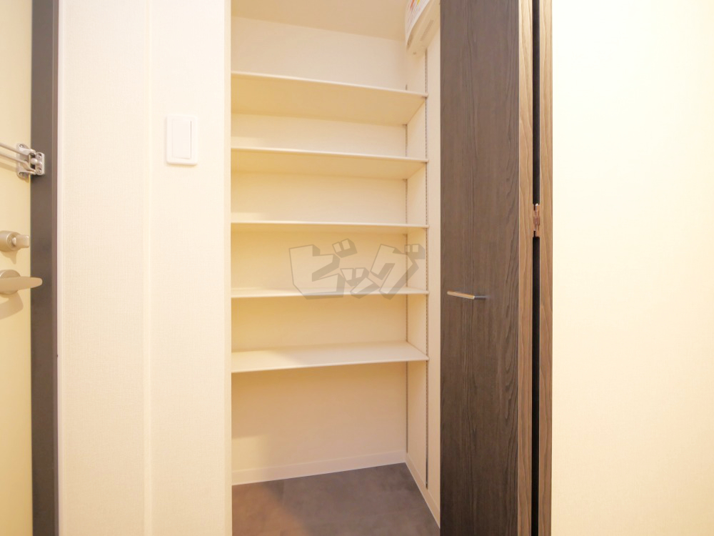 玄関収納