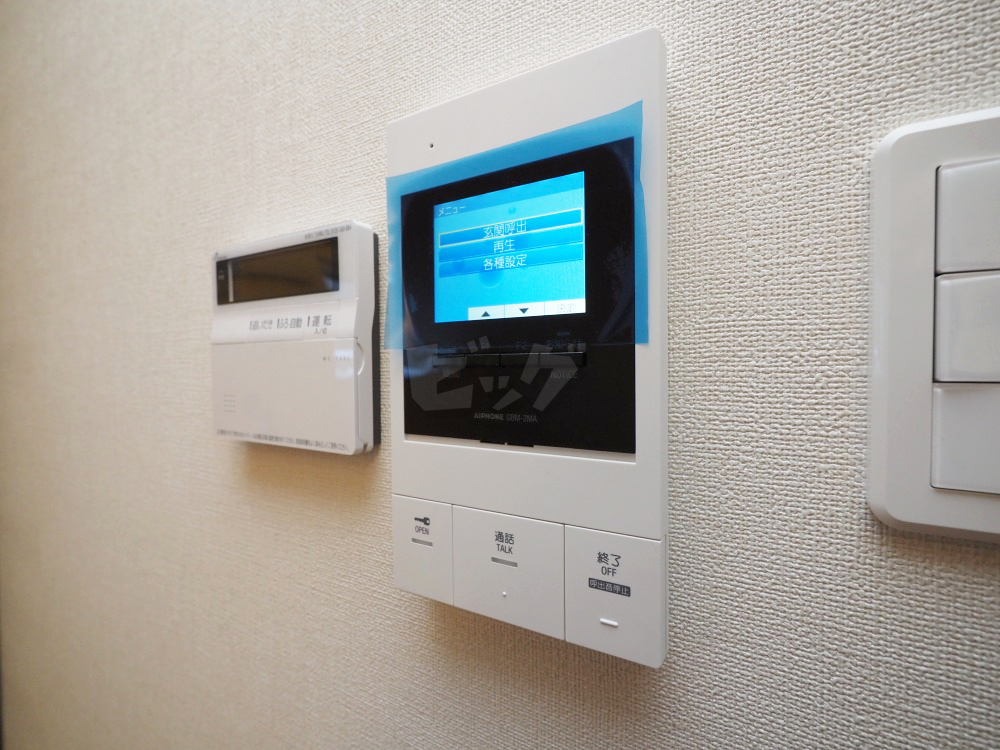 インターホン