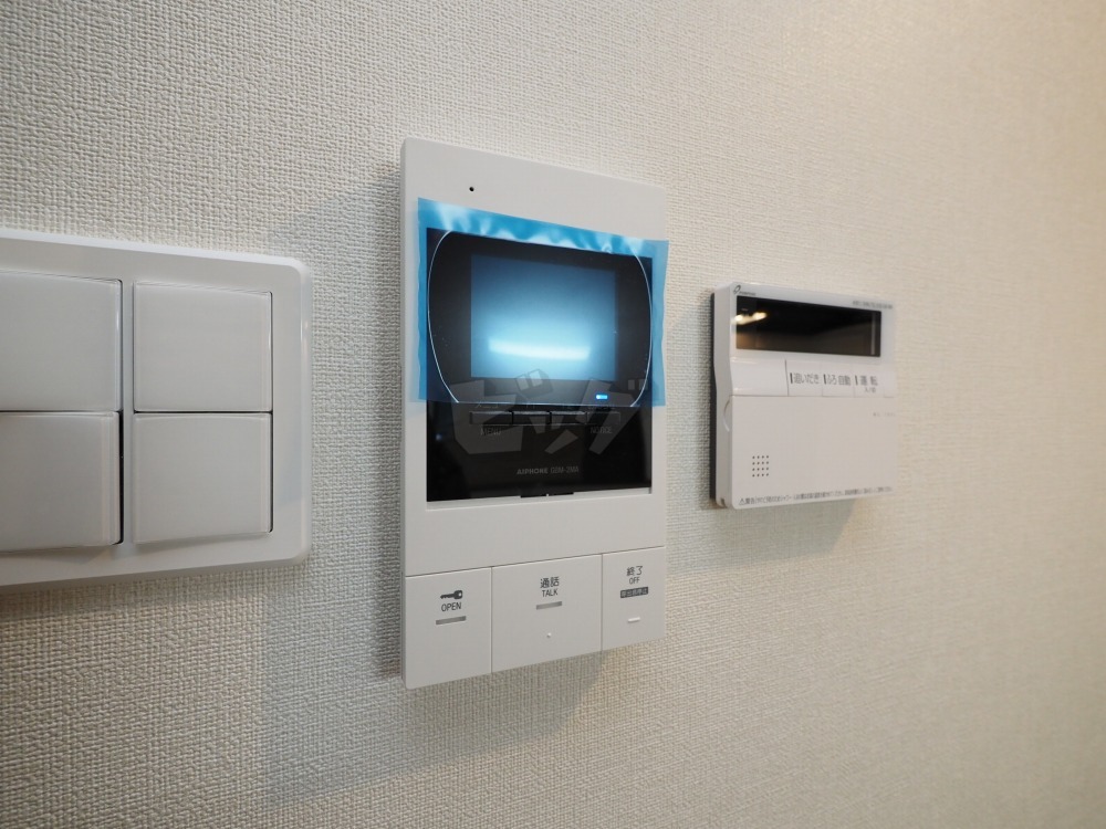 インターホン