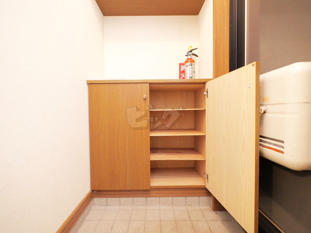 玄関収納