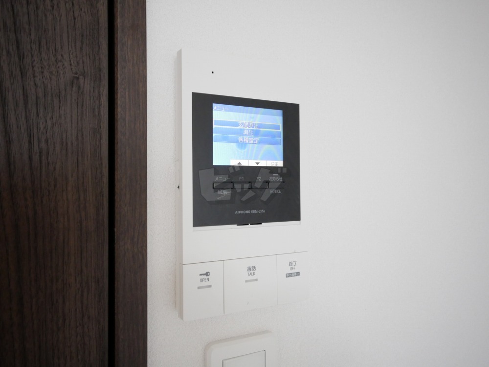インターホン