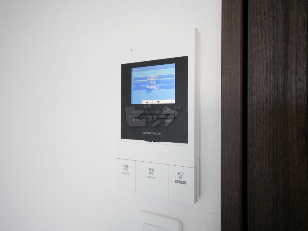 インターホン