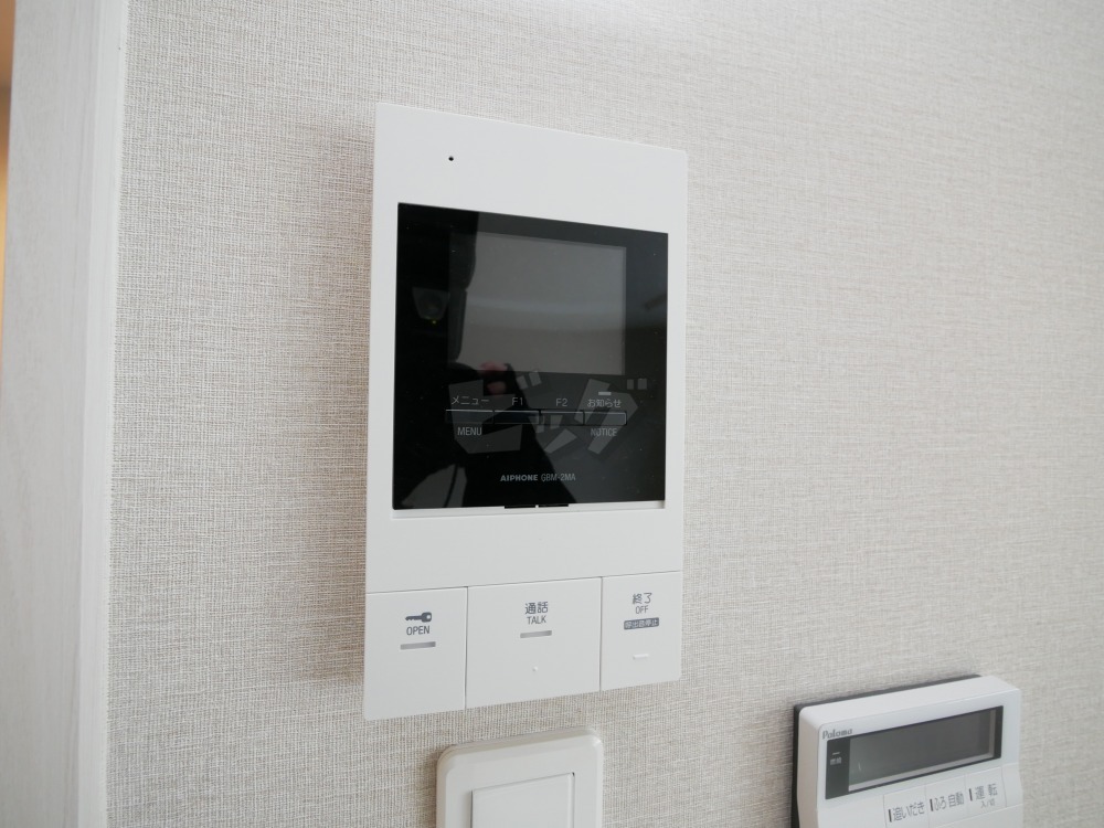 インターホン