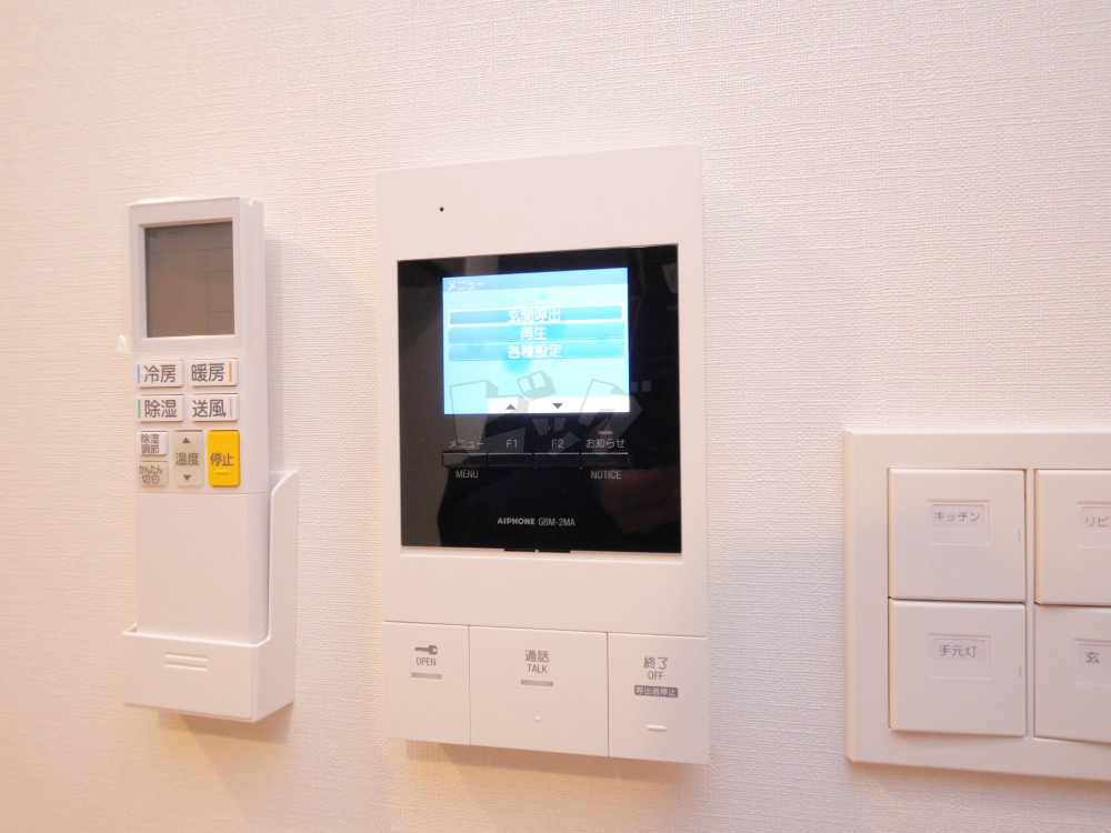 インターホン