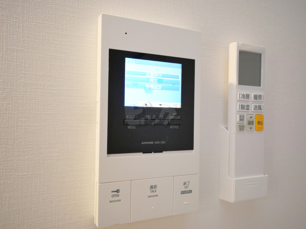 インターホン