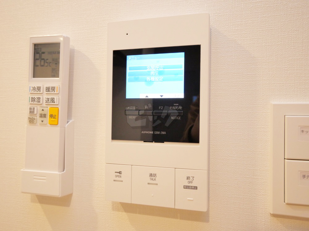 インターホン