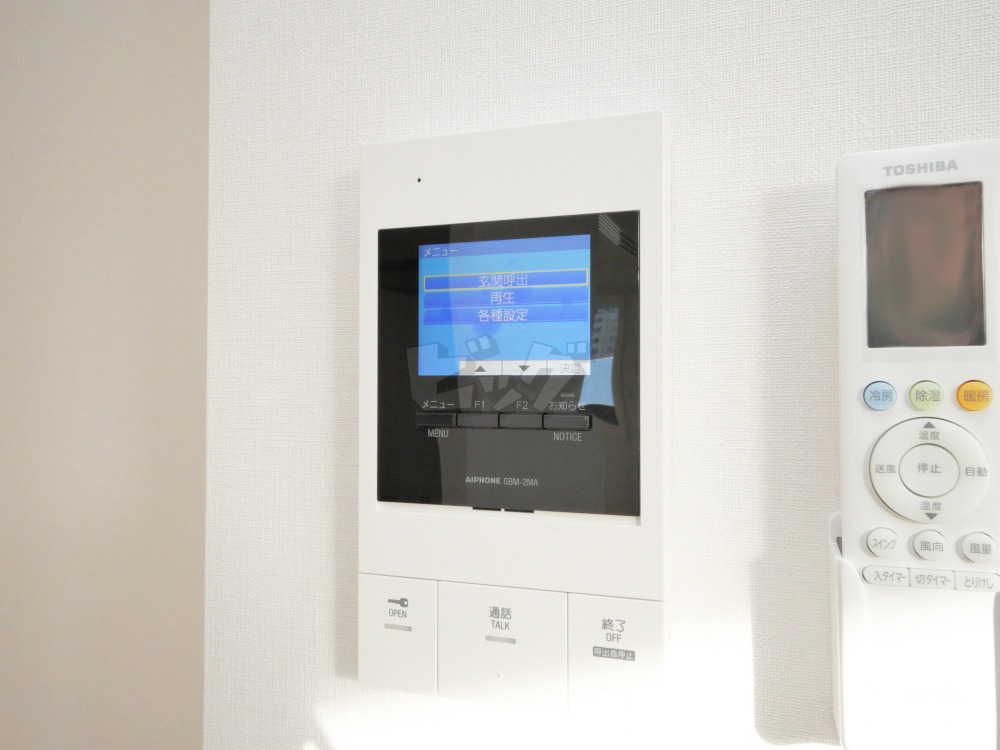 インターホン