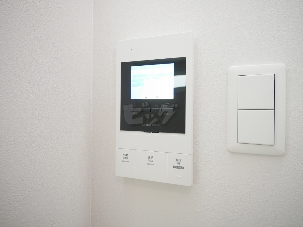 インターホン