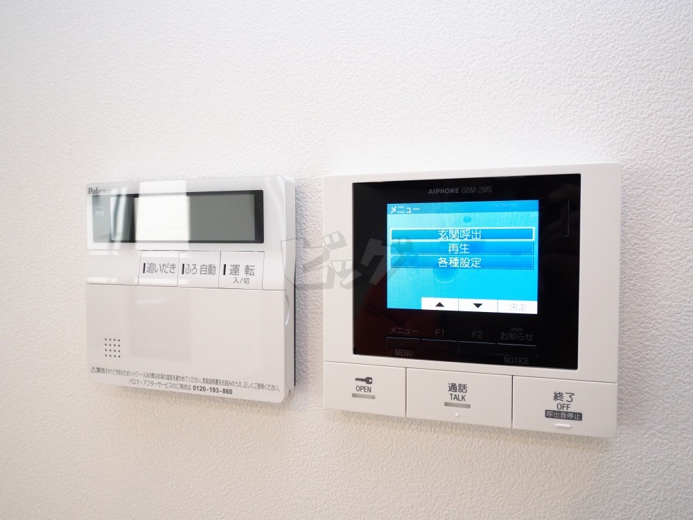 インターホン