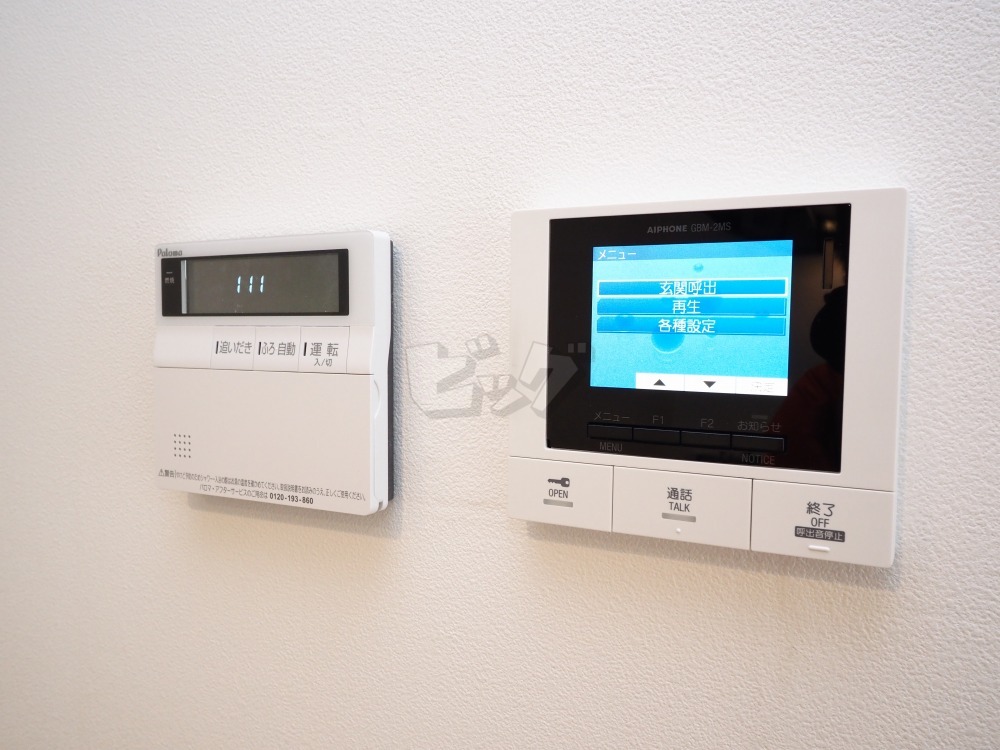 インターホン