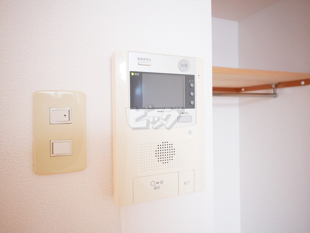 インターホン