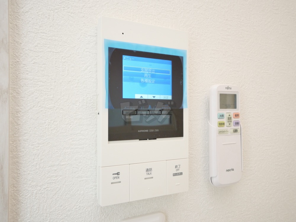 インターホン