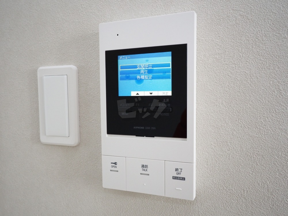 インターホン