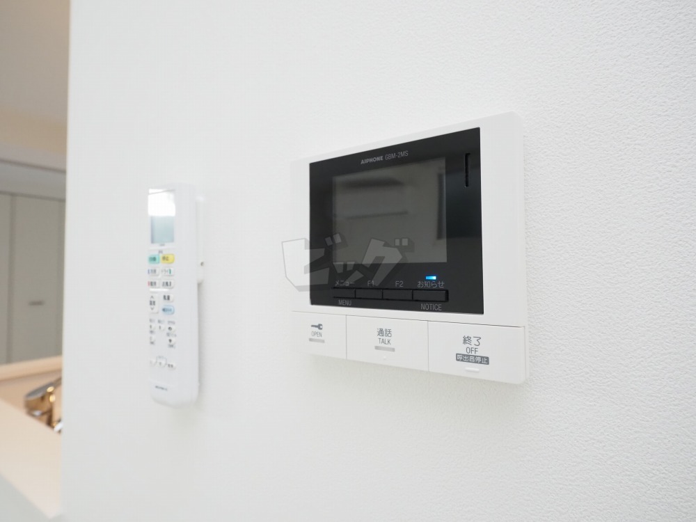インターホン