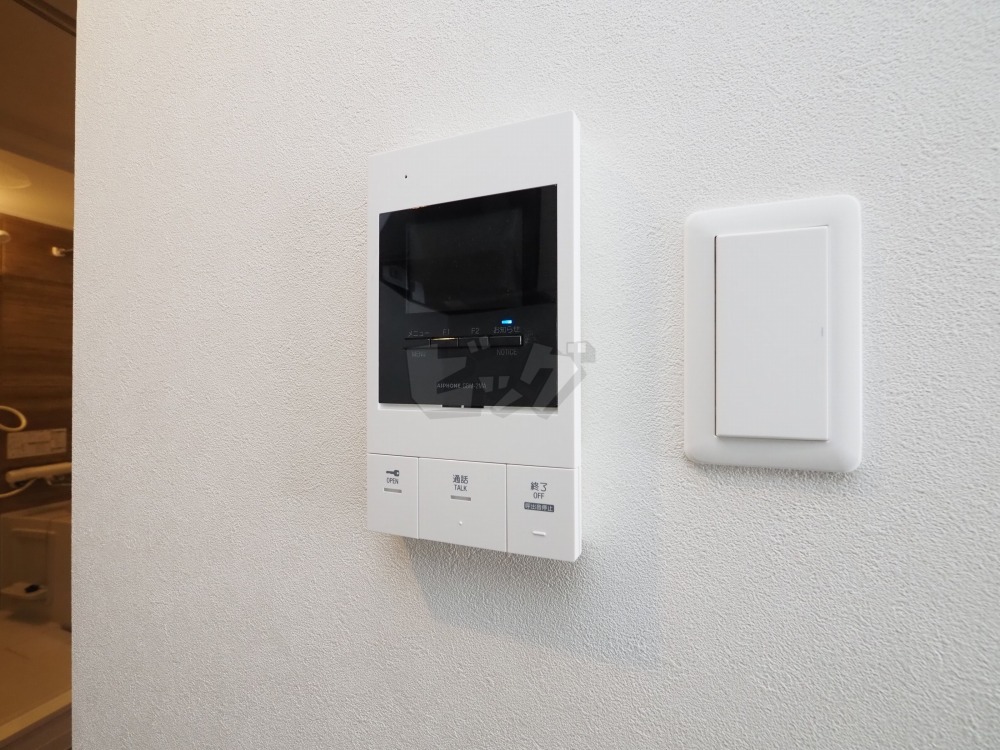インターホン