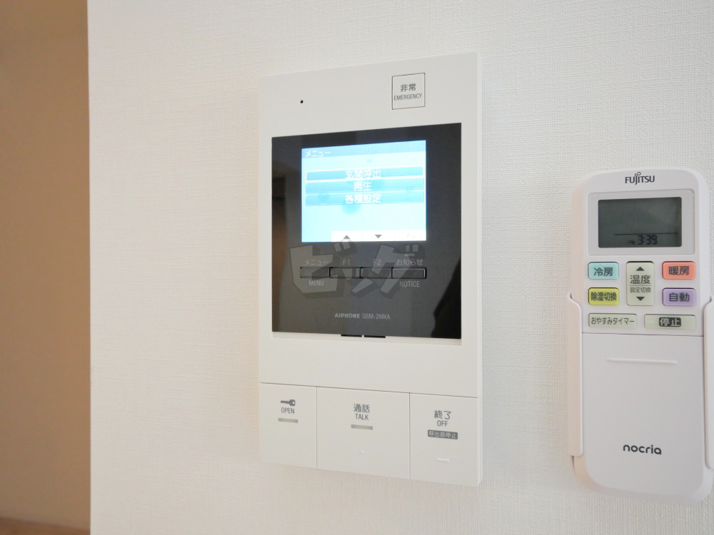 インターホン