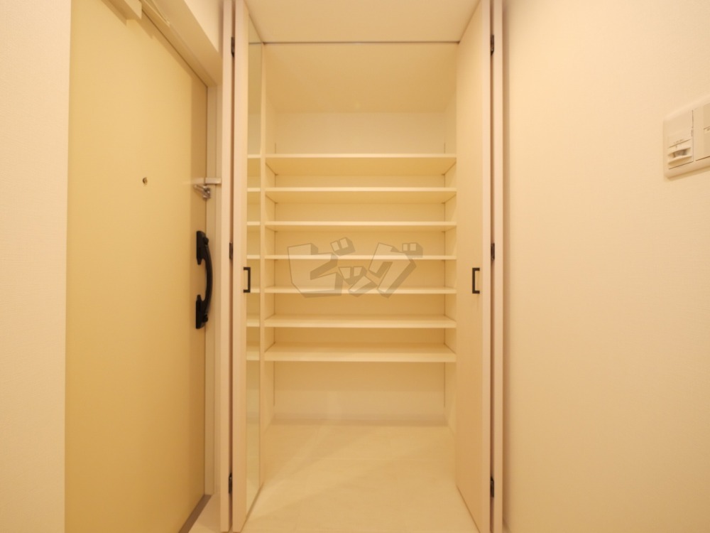 玄関収納