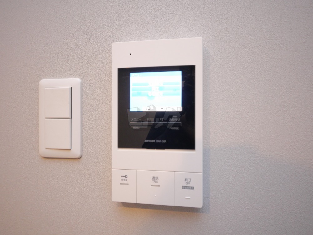 インターホン