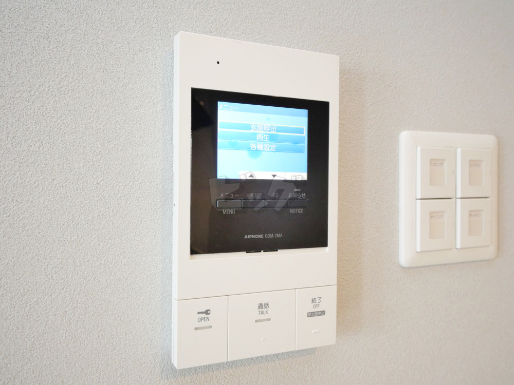 インターホン