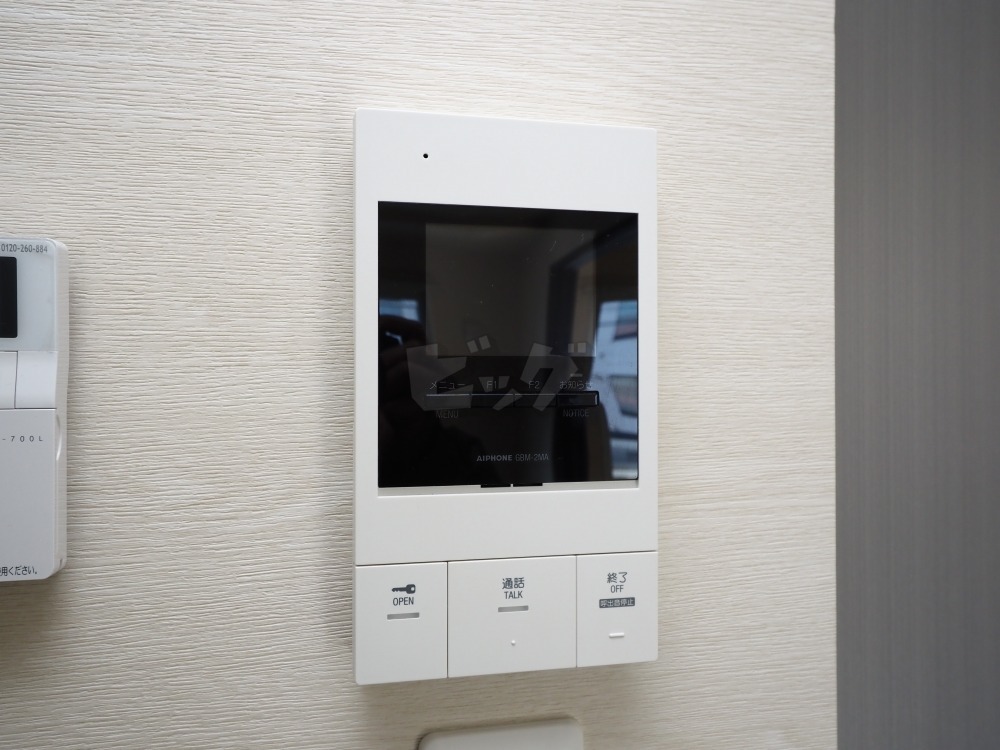 インターホン