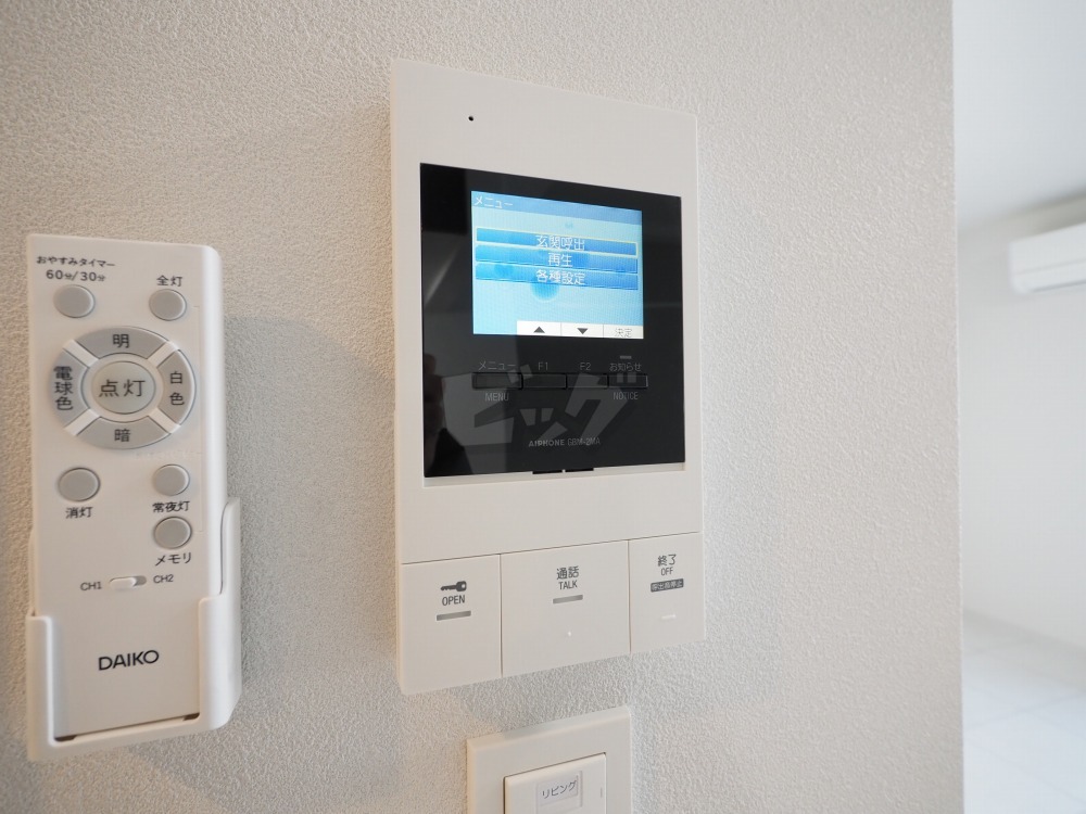 インターホン